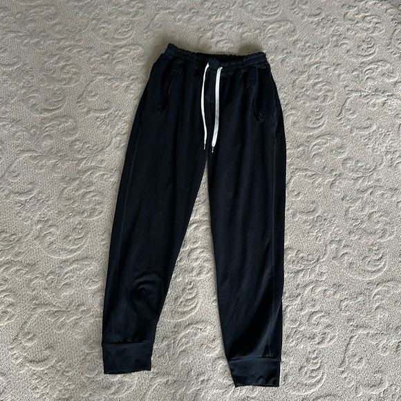 Vuori Pants Vuori Mens Joggers Poshmark